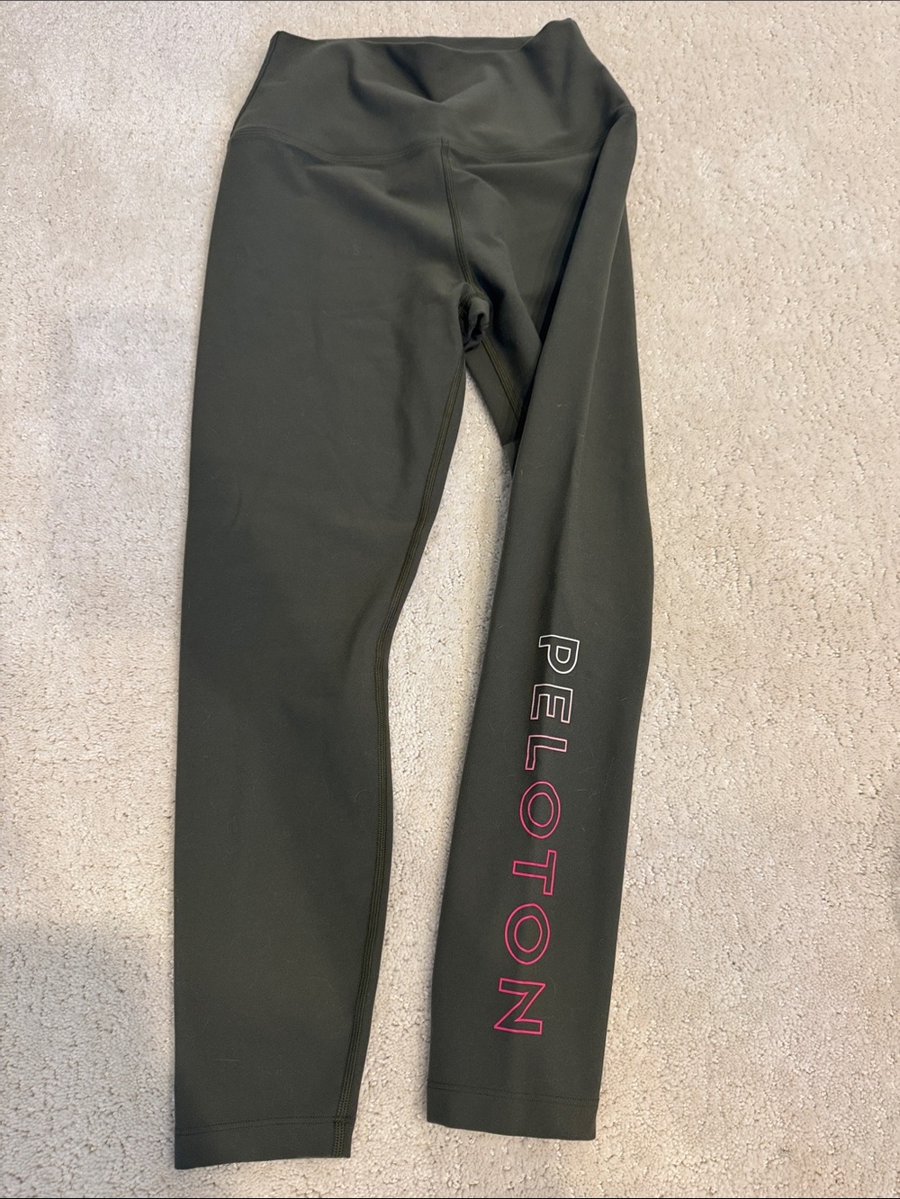 Peloton womens green Leggings with Pink Logo size medium